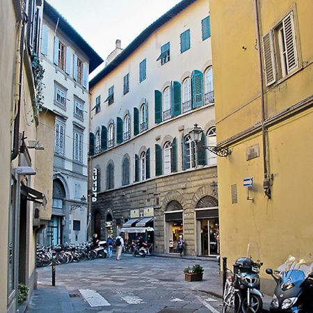 Apartments Florence- Santa Maria Novella Екстер'єр фото