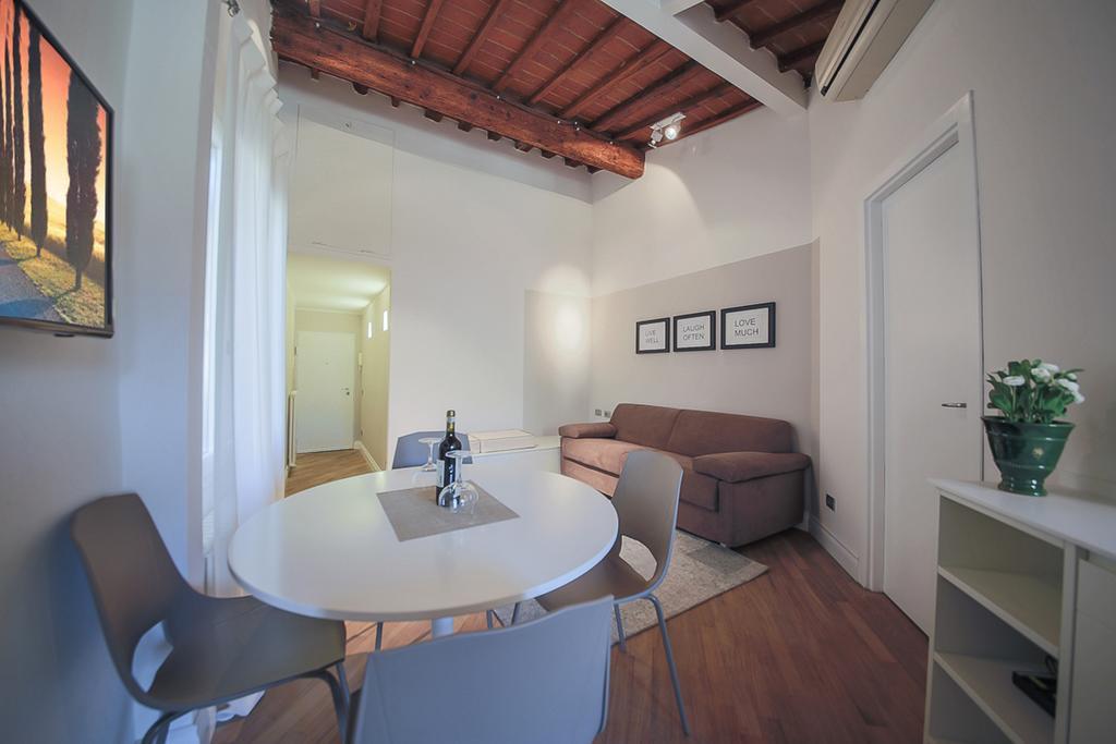 Apartments Florence- Santa Maria Novella Номер фото