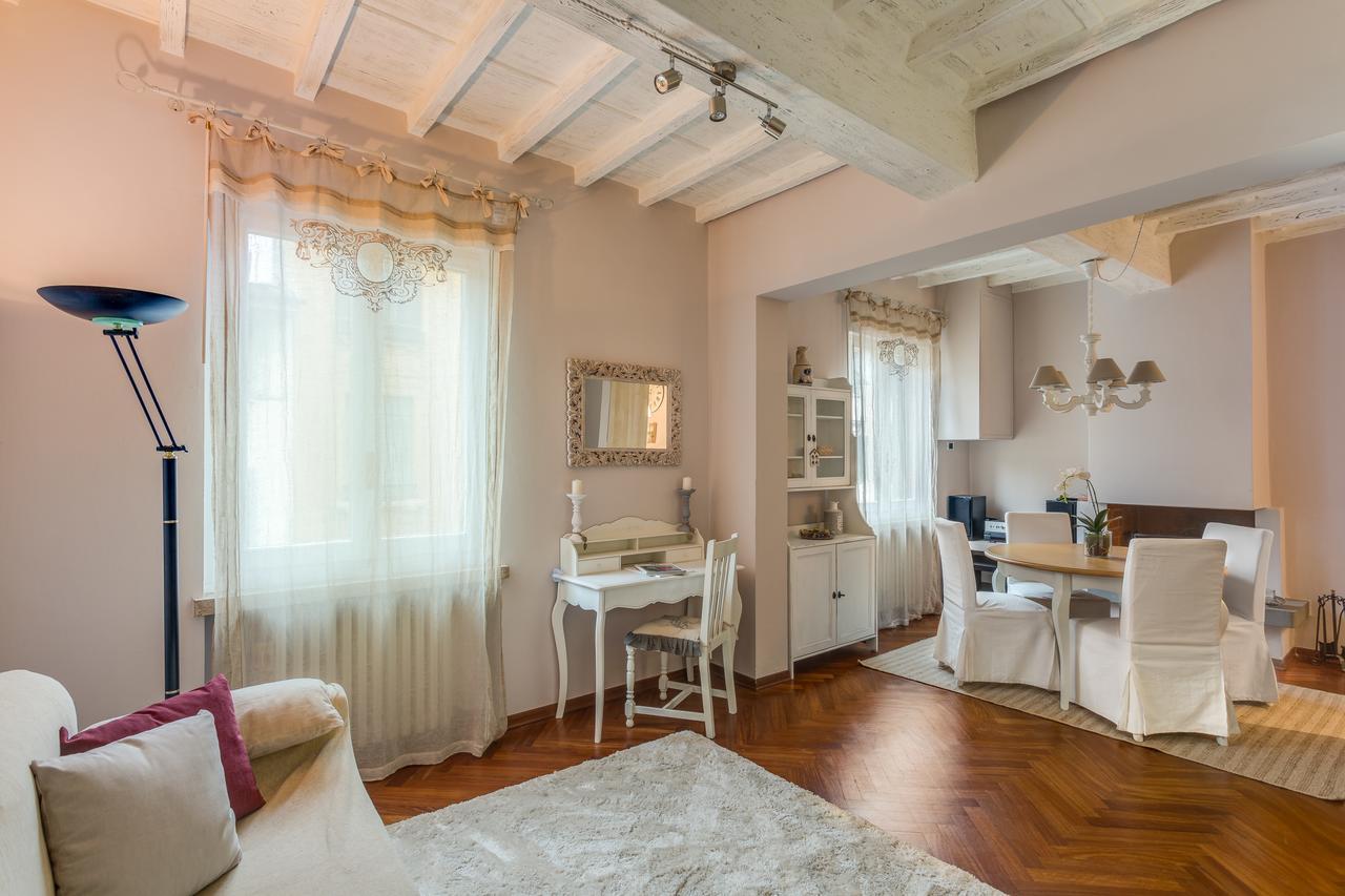 Apartments Florence- Santa Maria Novella Екстер'єр фото